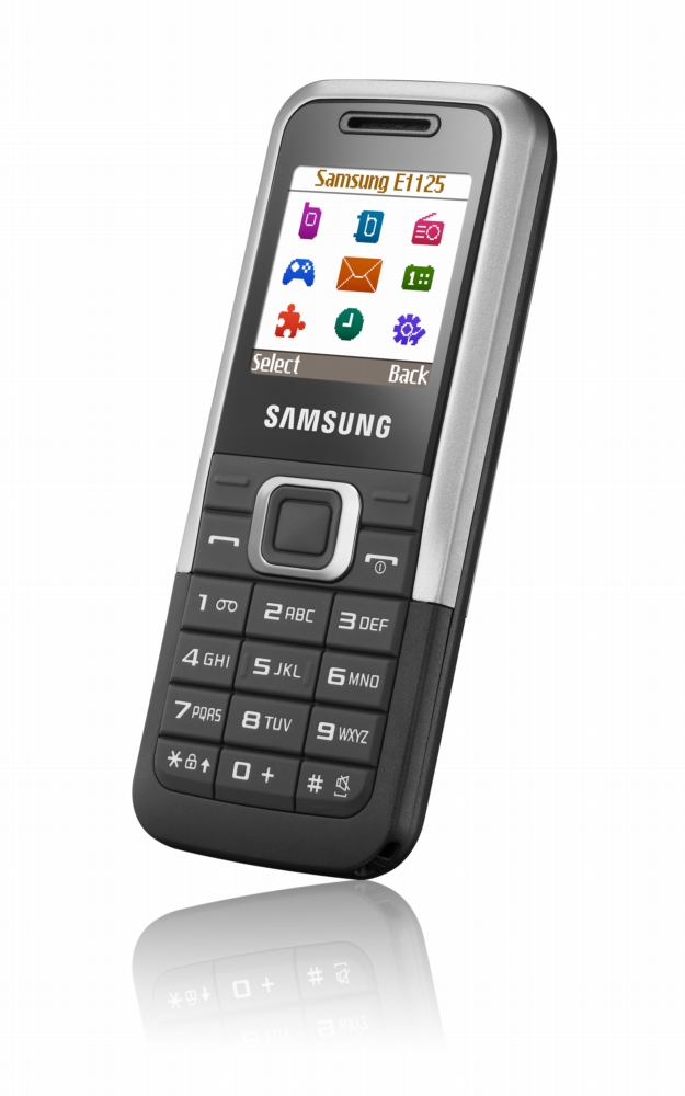 Telefon komórkowy Samsung E1120