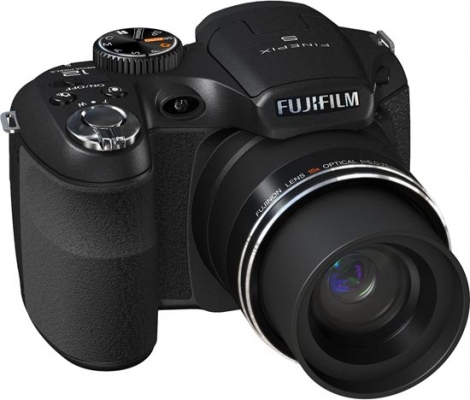 Aparat cyfrowy Fujifilm Finepix S1600