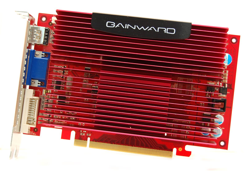 Karta graficzna Gainward GeForce 8600GT 256MB DDR3 / 128bit TV / DVI / HDMI PCIE (1,4 ns) (540 / 1400) (chłodzenie pasywne)