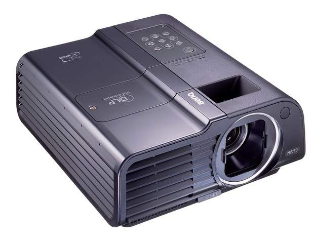 Projektor multimedialny BenQ MP-730